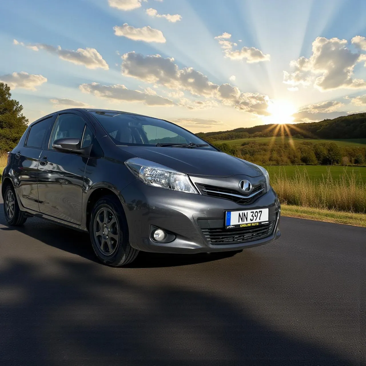 2013 Toyota Vitz 1.3 16V Automatic Kıbrıs | KKTC İkinci El Satılık Araba - Thumbnail 3