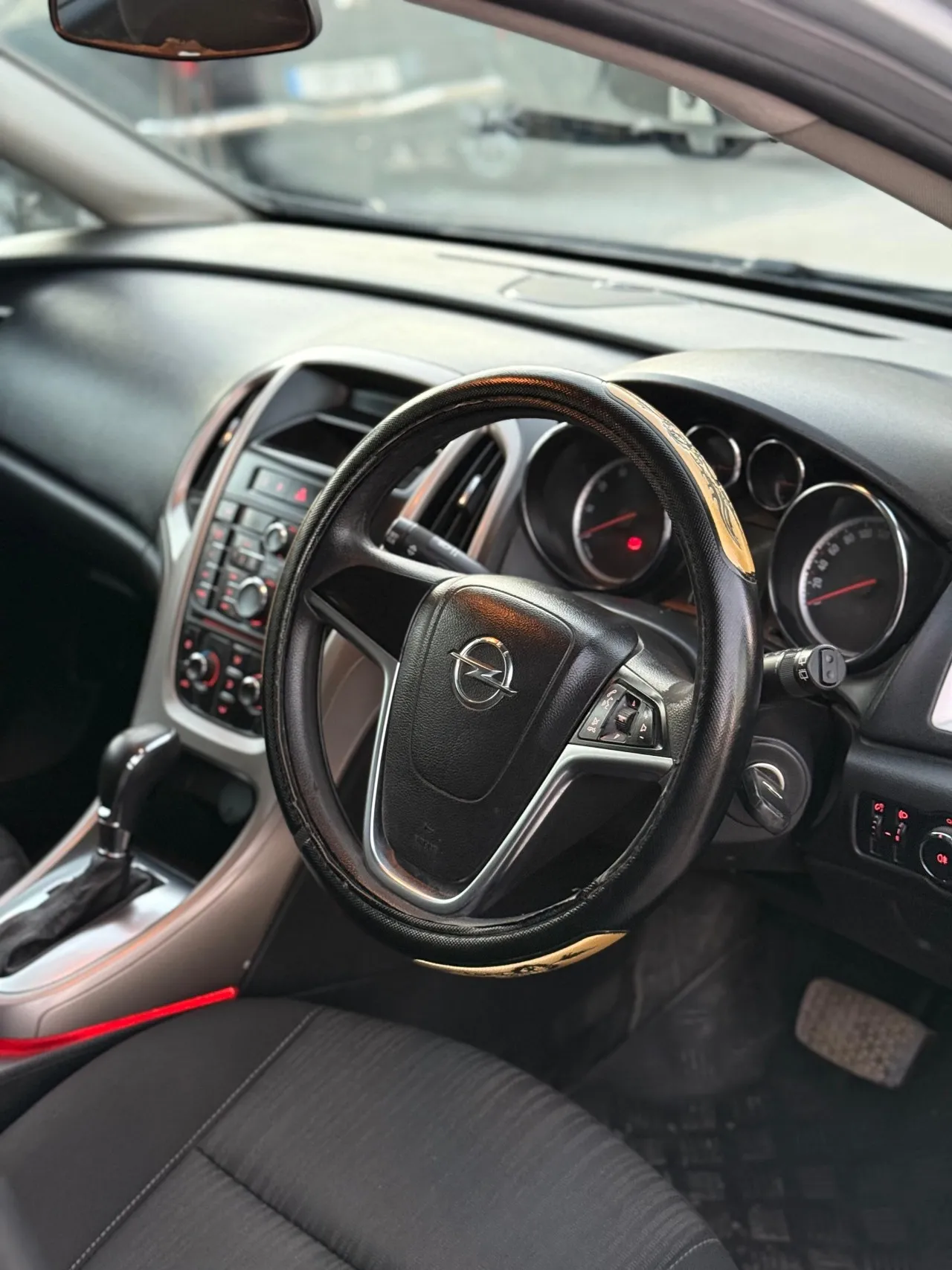 2013 Opel Astra 1.4 Kıbrıs | KKTC İkinci El Satılık Araba - Thumbnail 6