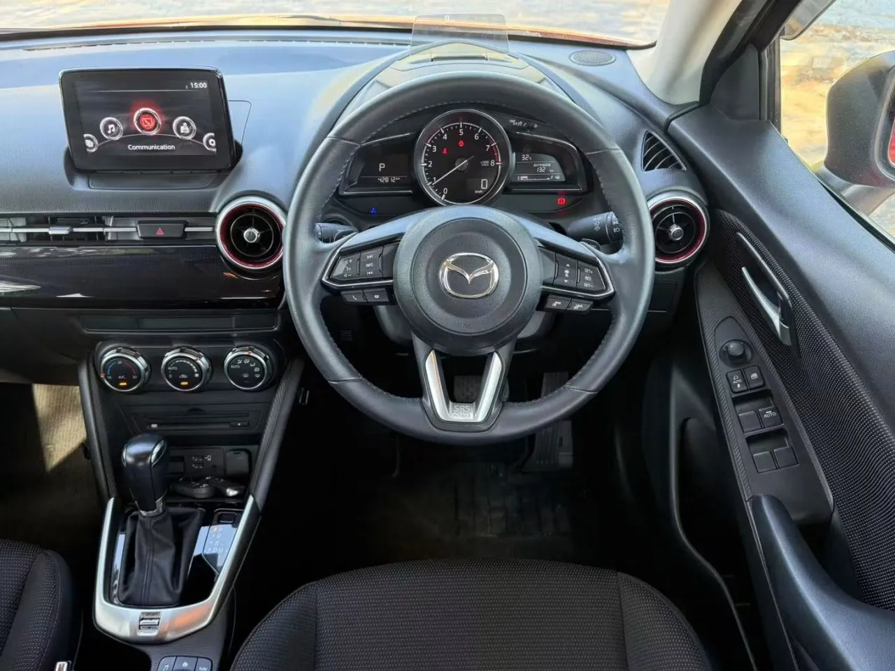 2021 Mazda 2 1.5 Kıbrıs | KKTC İkinci El Satılık Araba - Thumbnail 5