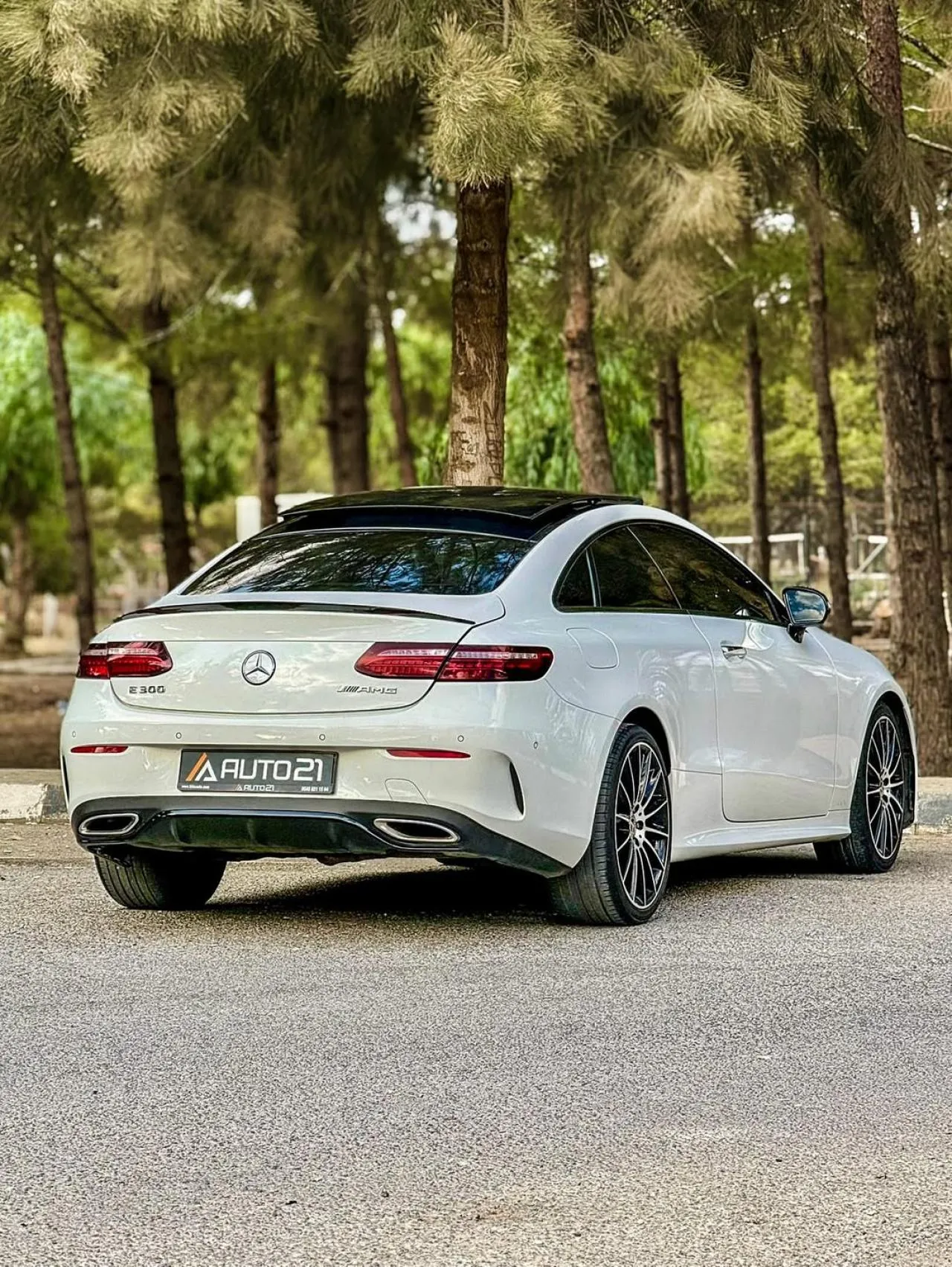 2022 Mercedes-Benz E Serisi E 300 Kıbrıs | KKTC İkinci El Satılık Araba - Thumbnail 4