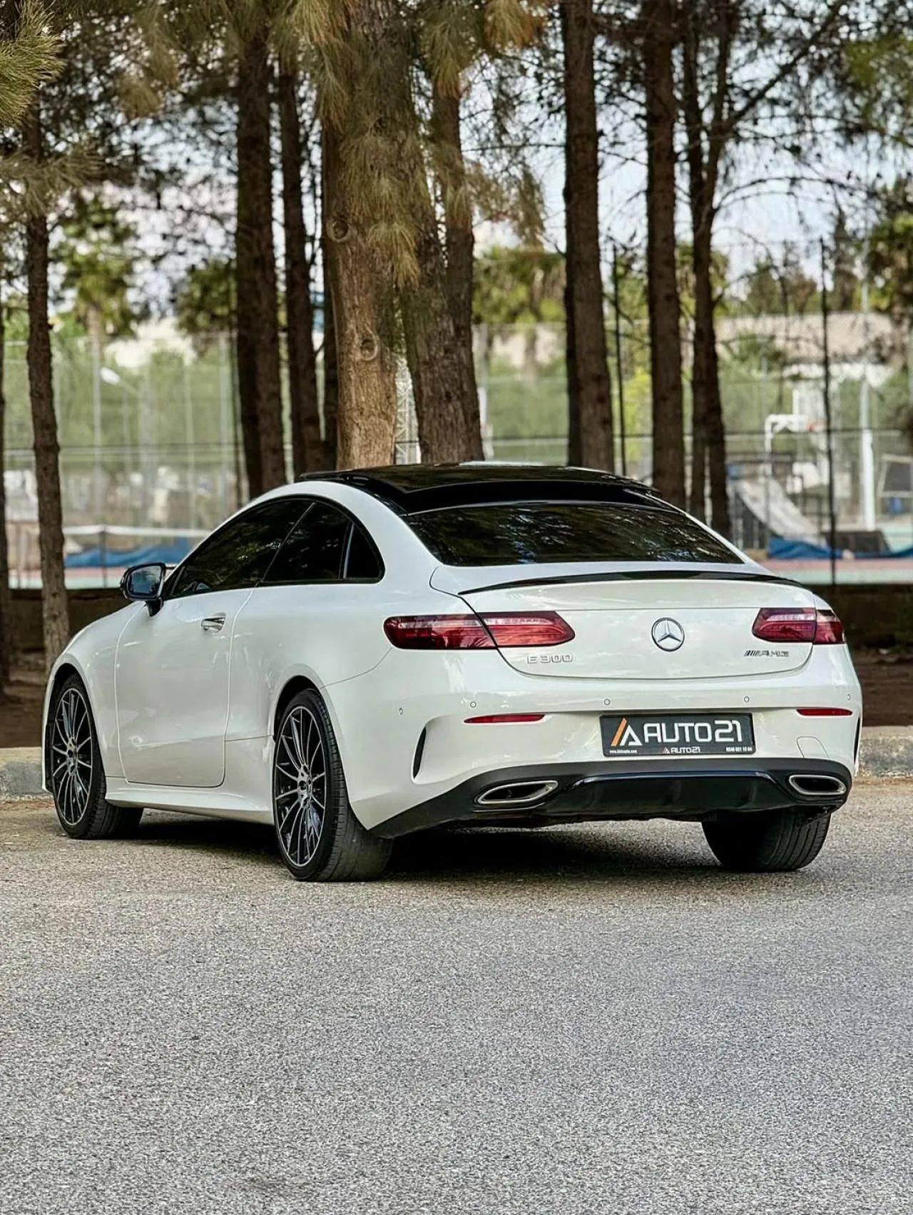 2022 Mercedes-Benz E Serisi E 300 Kıbrıs | KKTC İkinci El Satılık Araba - Thumbnail 6