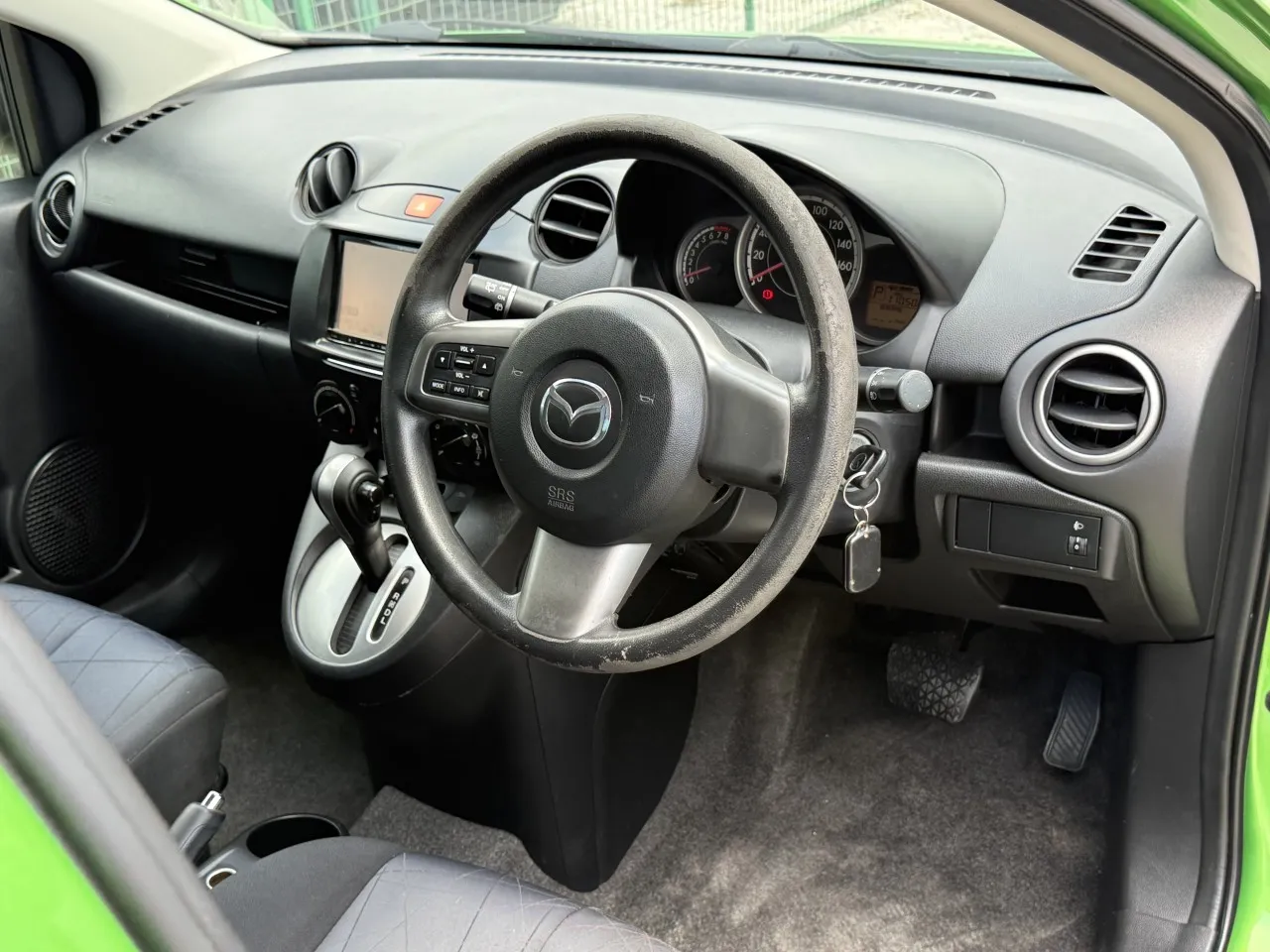 2012 Mazda Demio 1.3i Kıbrıs | KKTC İkinci El Satılık Araba - Thumbnail 4