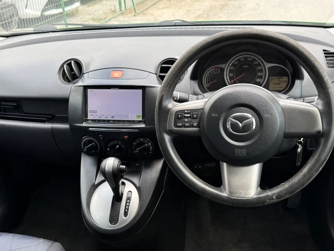2012 Mazda Demio 1.3i Kıbrıs | KKTC İkinci El Satılık Araba - Thumbnail 7