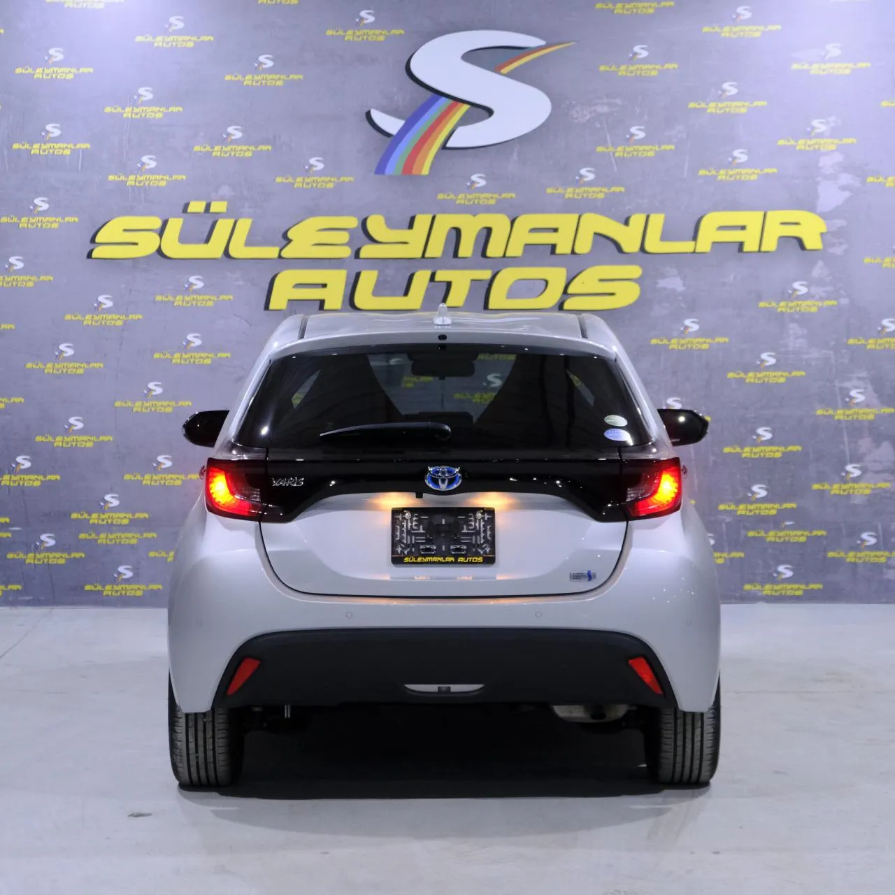 2021 Toyota Yaris 1.5 Hybrid Kıbrıs | KKTC İkinci El Satılık Araba - Thumbnail 5