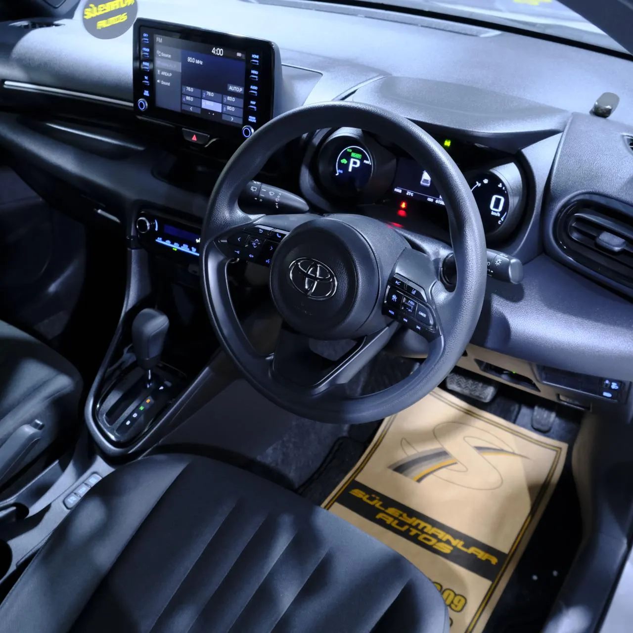 2021 Toyota Yaris 1.5 Hybrid Kıbrıs | KKTC İkinci El Satılık Araba - Thumbnail 6