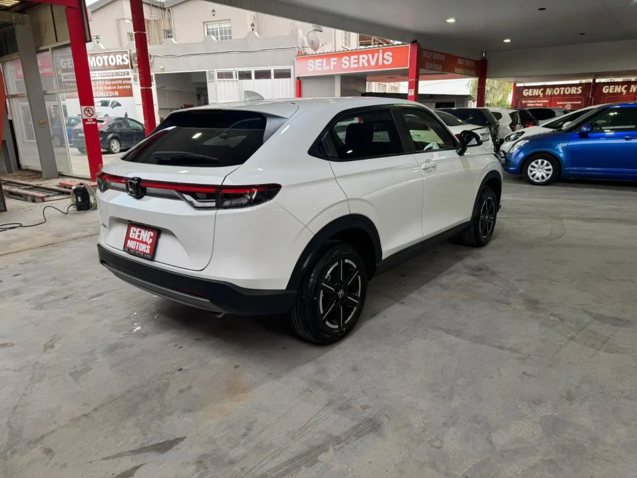 2025 Honda Vezel 1.5 i-VTEC CVT Kıbrıs | KKTC İkinci El Satılık Araba - Thumbnail 6