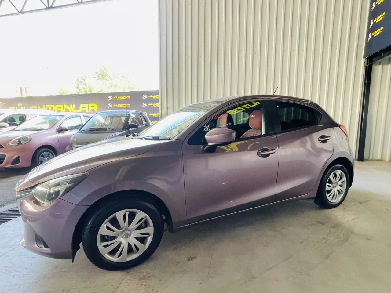 2016 Mazda Demio 1.3 16V Kıbrıs | KKTC İkinci El Satılık Araba - Thumbnail 8