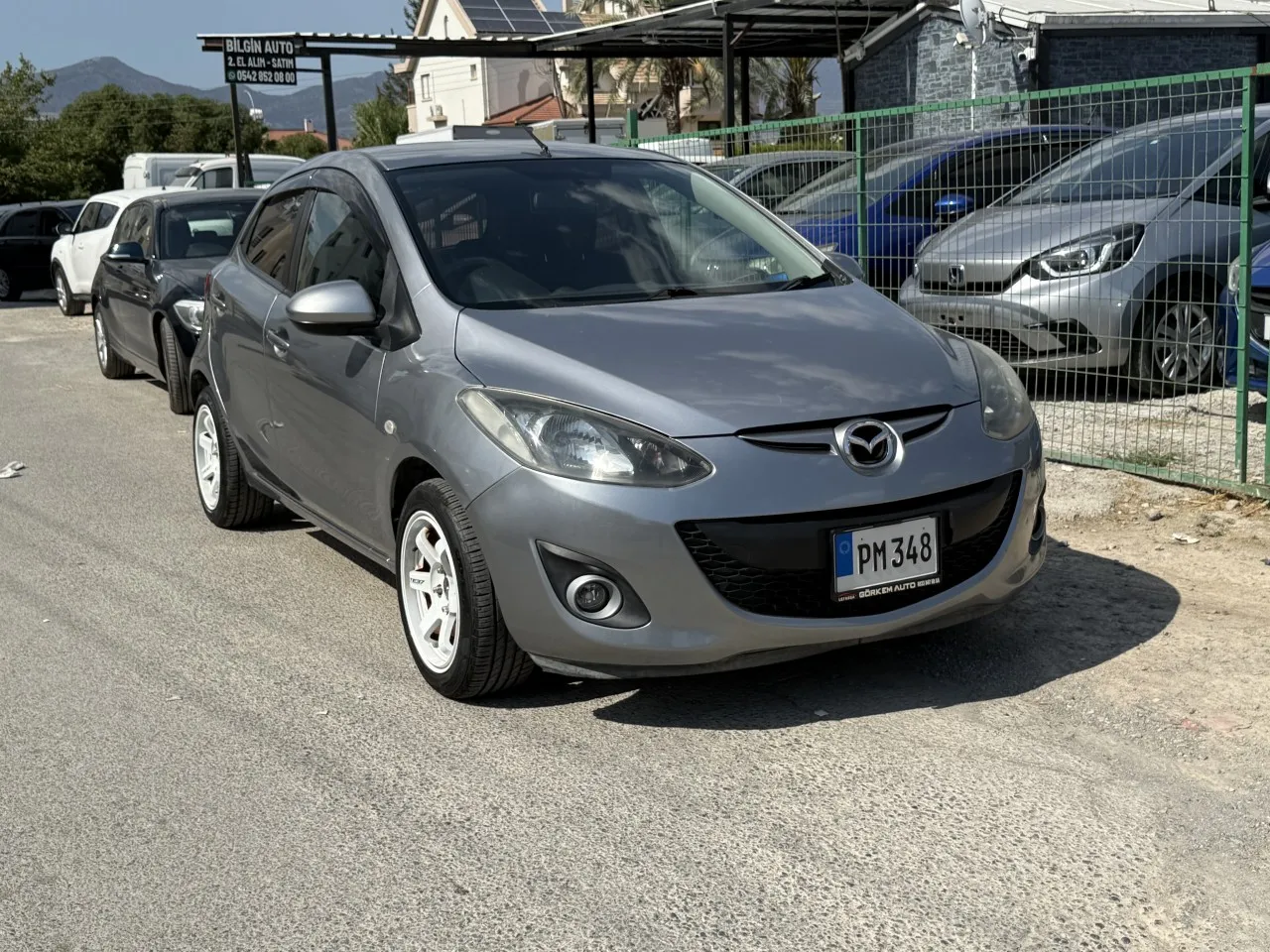 2014 Mazda Demio 1.3i Kıbrıs | KKTC İkinci El Satılık Araba - Fotoğraf 1