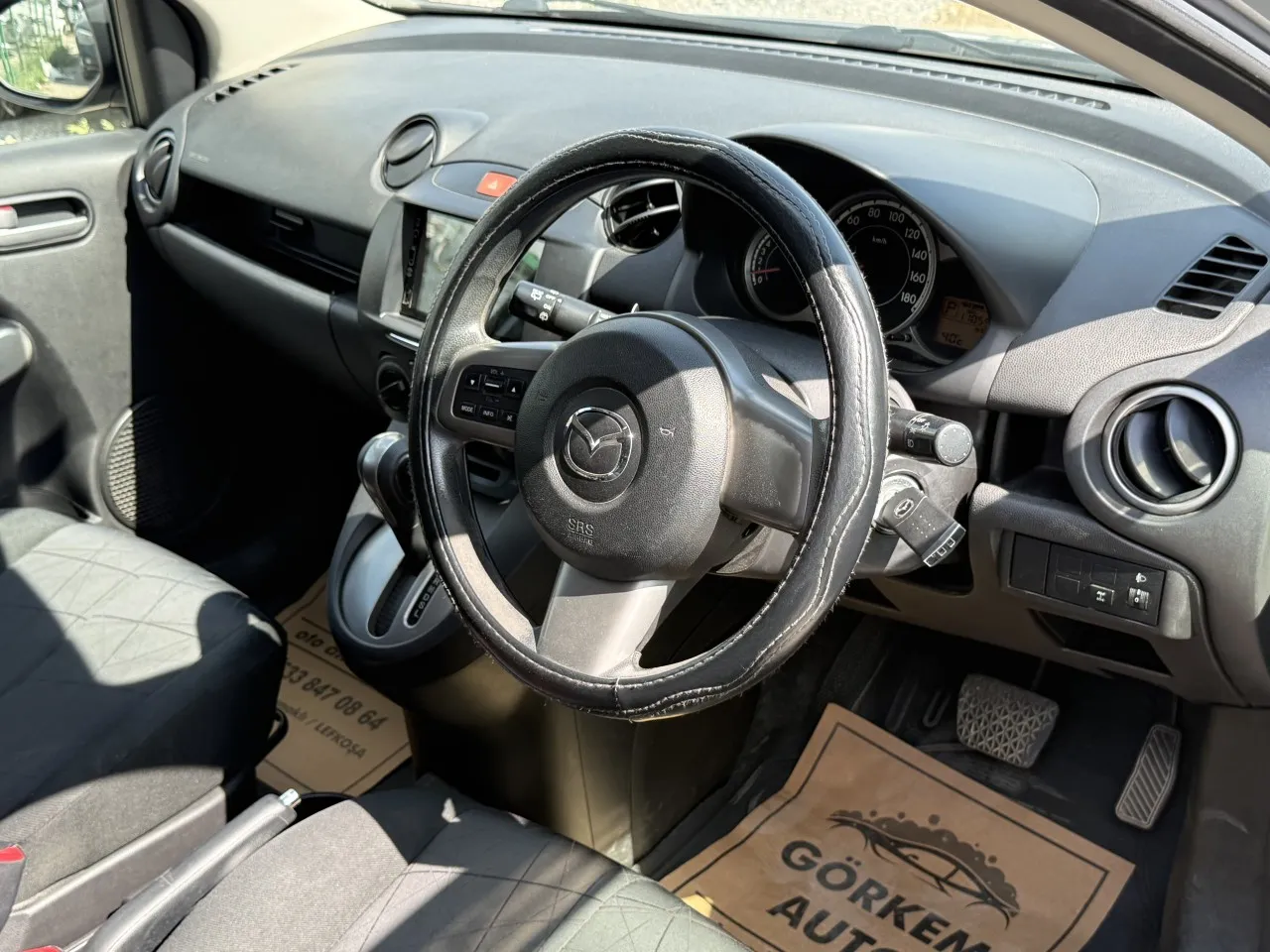 2014 Mazda Demio 1.3i Kıbrıs | KKTC İkinci El Satılık Araba - Thumbnail 4