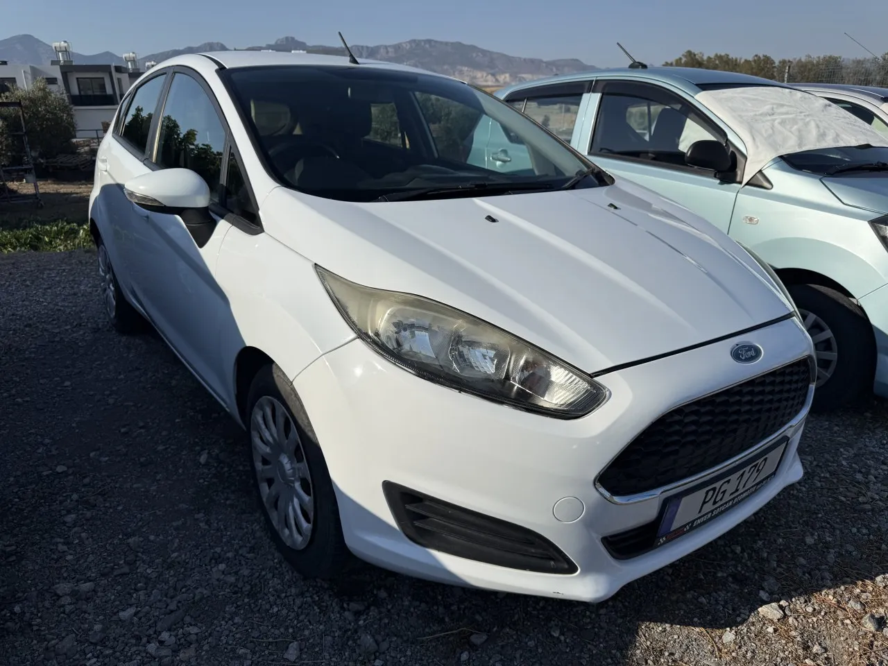 2017 Ford Fiesta 1.6 Kıbrıs | KKTC İkinci El Satılık Araba - Thumbnail 2