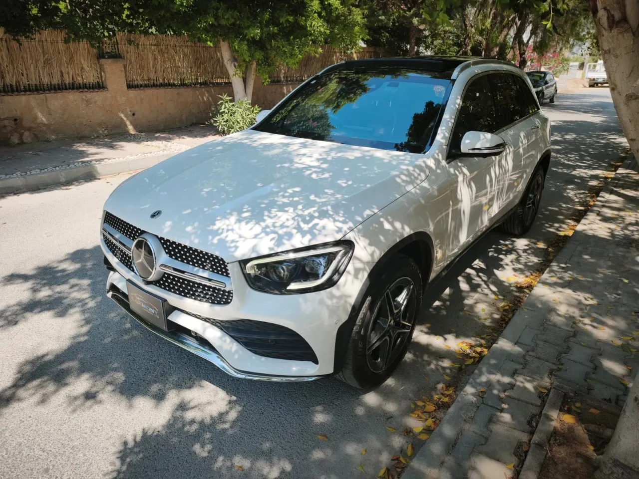 2021 Mercedes - Benz GLC 220 d Exclusive Kıbrıs | KKTC İkinci El Satılık Araba - Thumbnail 4