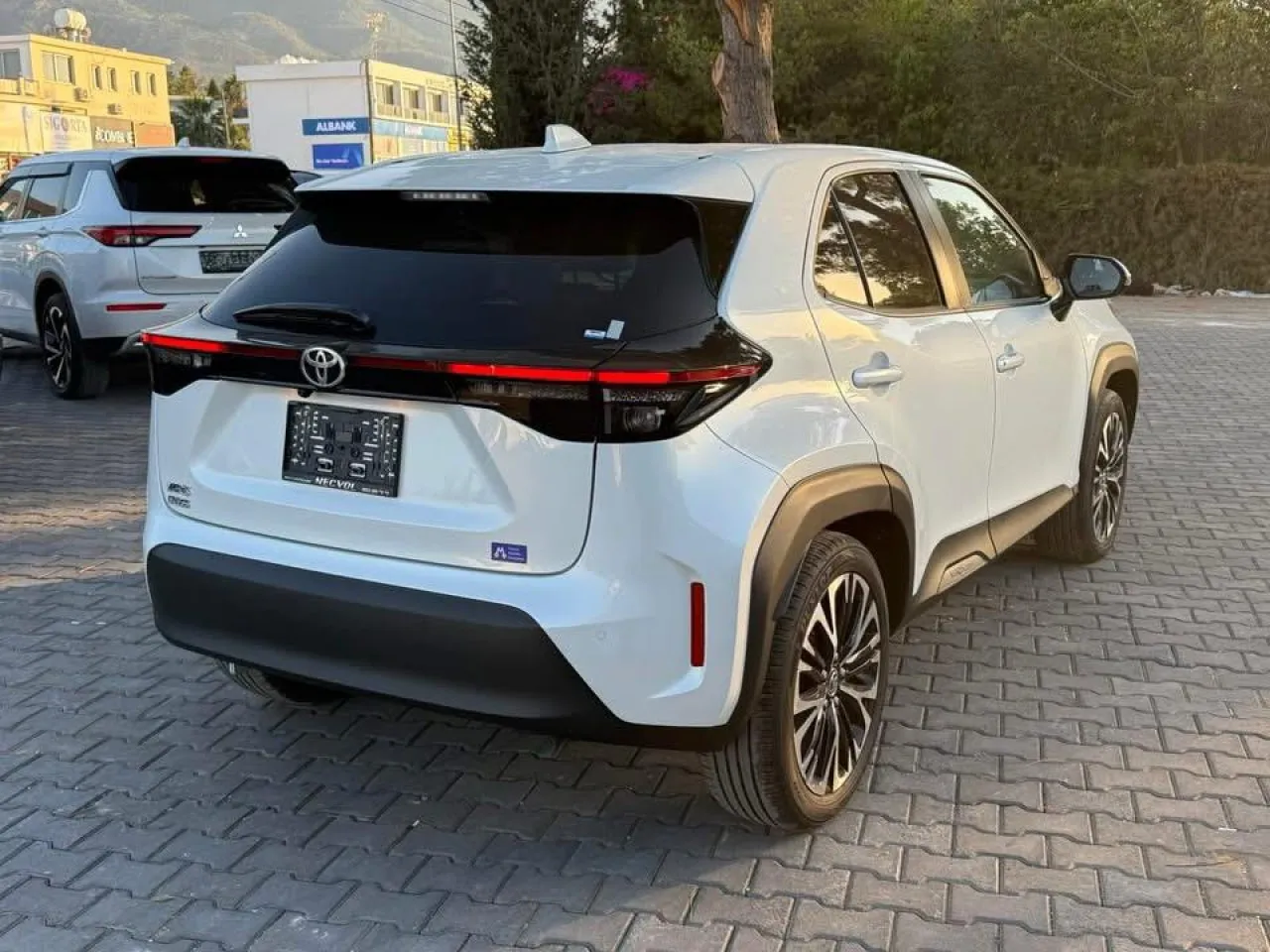2024 Toyota Yaris Cross  Kıbrıs | KKTC İkinci El Satılık Araba - Thumbnail 3