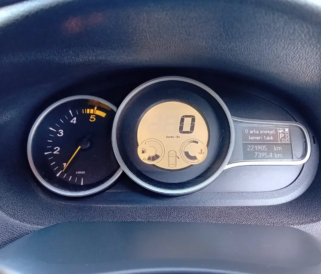 2012 Renault Megane 1.5 dCi Kıbrıs | KKTC İkinci El Satılık Araba - Thumbnail 6