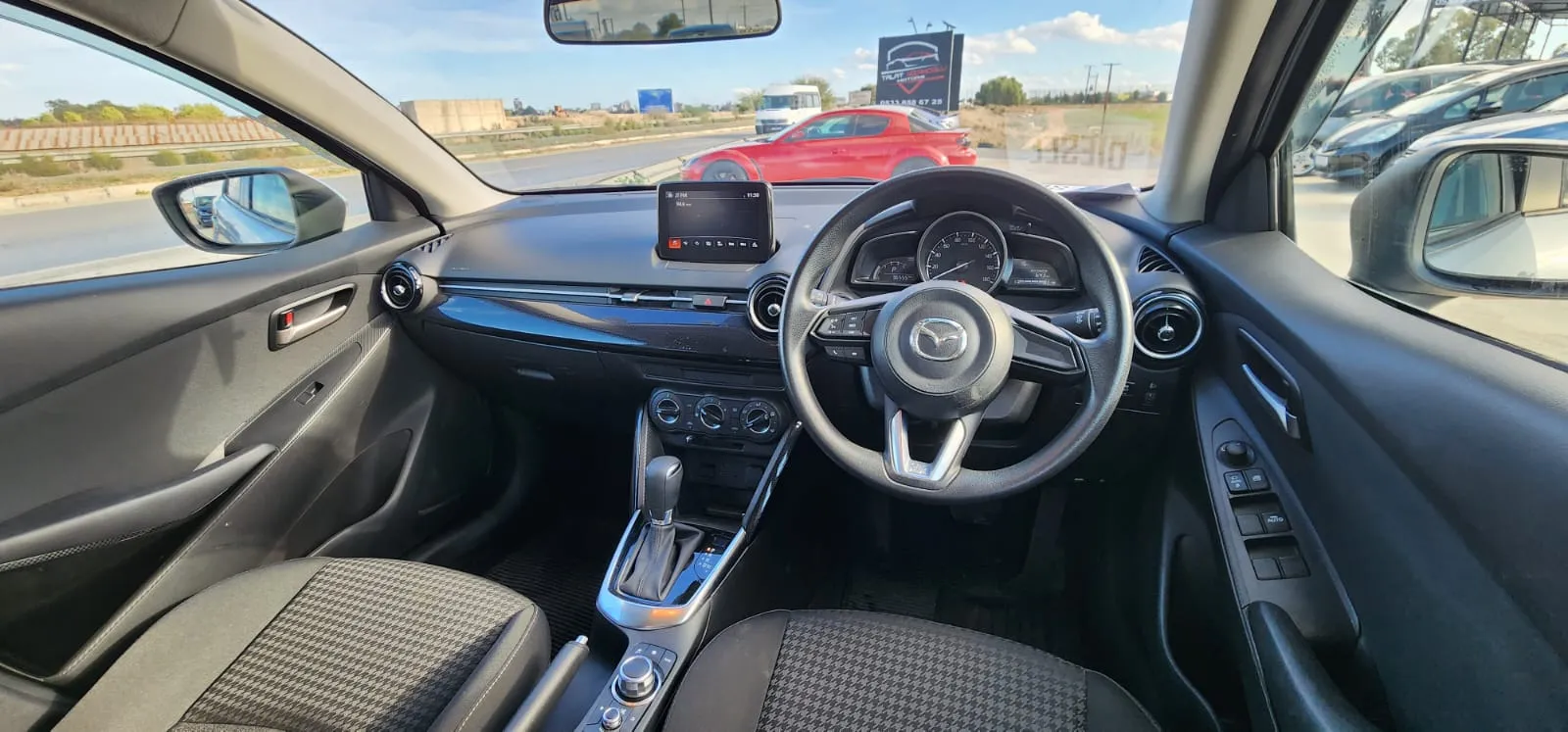 2019 Mazda Demio 1.5 16V Kıbrıs | KKTC İkinci El Satılık Araba - Thumbnail 7