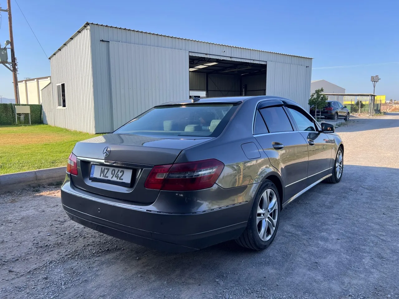 2009 Mercedes-Benz E Serisi E 220 d Kıbrıs | KKTC İkinci El Satılık Araba - Thumbnail 4