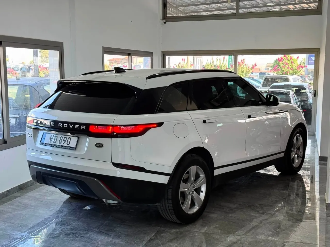 2019 Land Rover Range Rover Velar 2.0 Kıbrıs | KKTC İkinci El Satılık Araba - Thumbnail 4