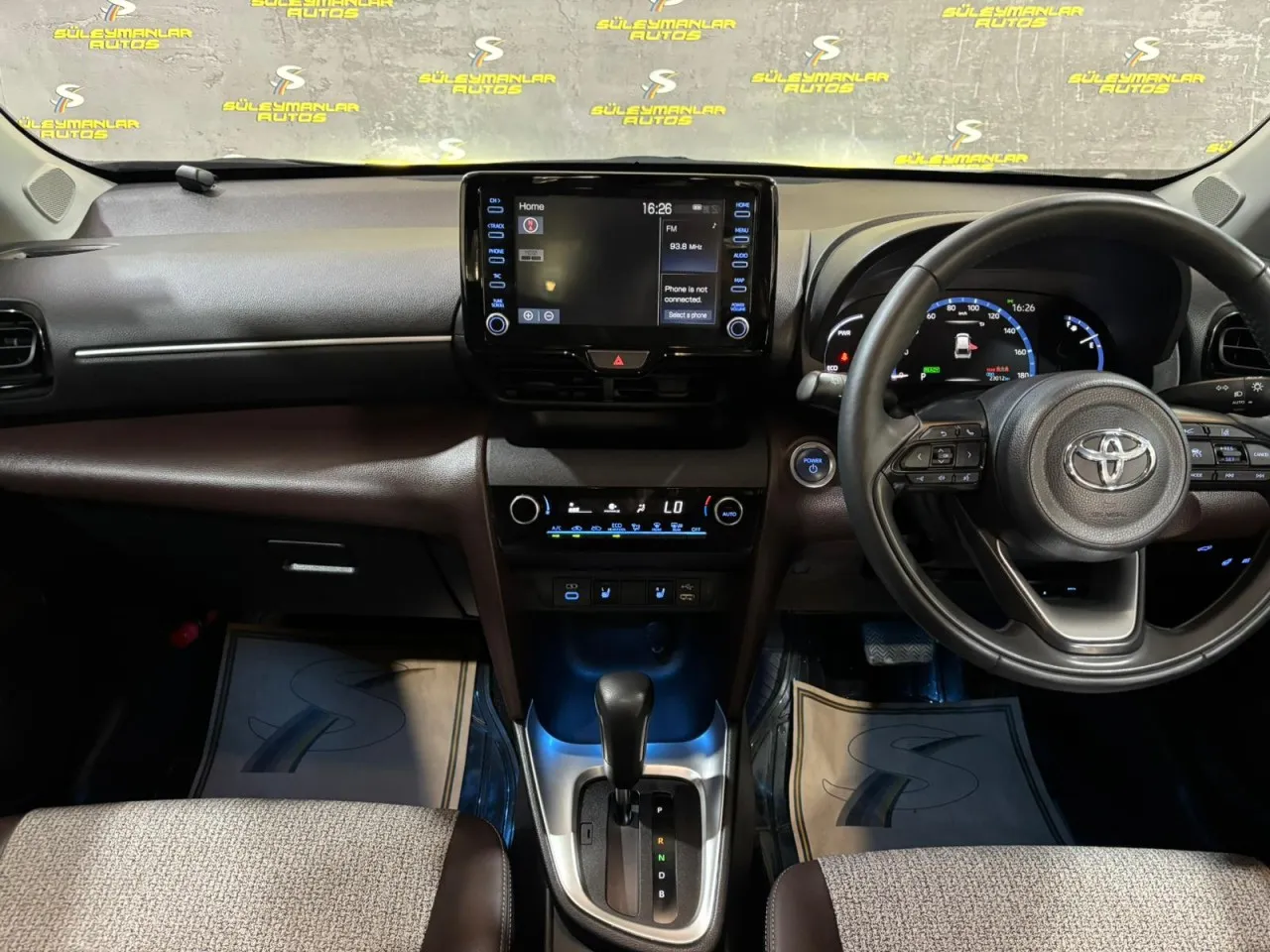 2023 Toyota Yaris Cross  Kıbrıs | KKTC İkinci El Satılık Araba - Thumbnail 8
