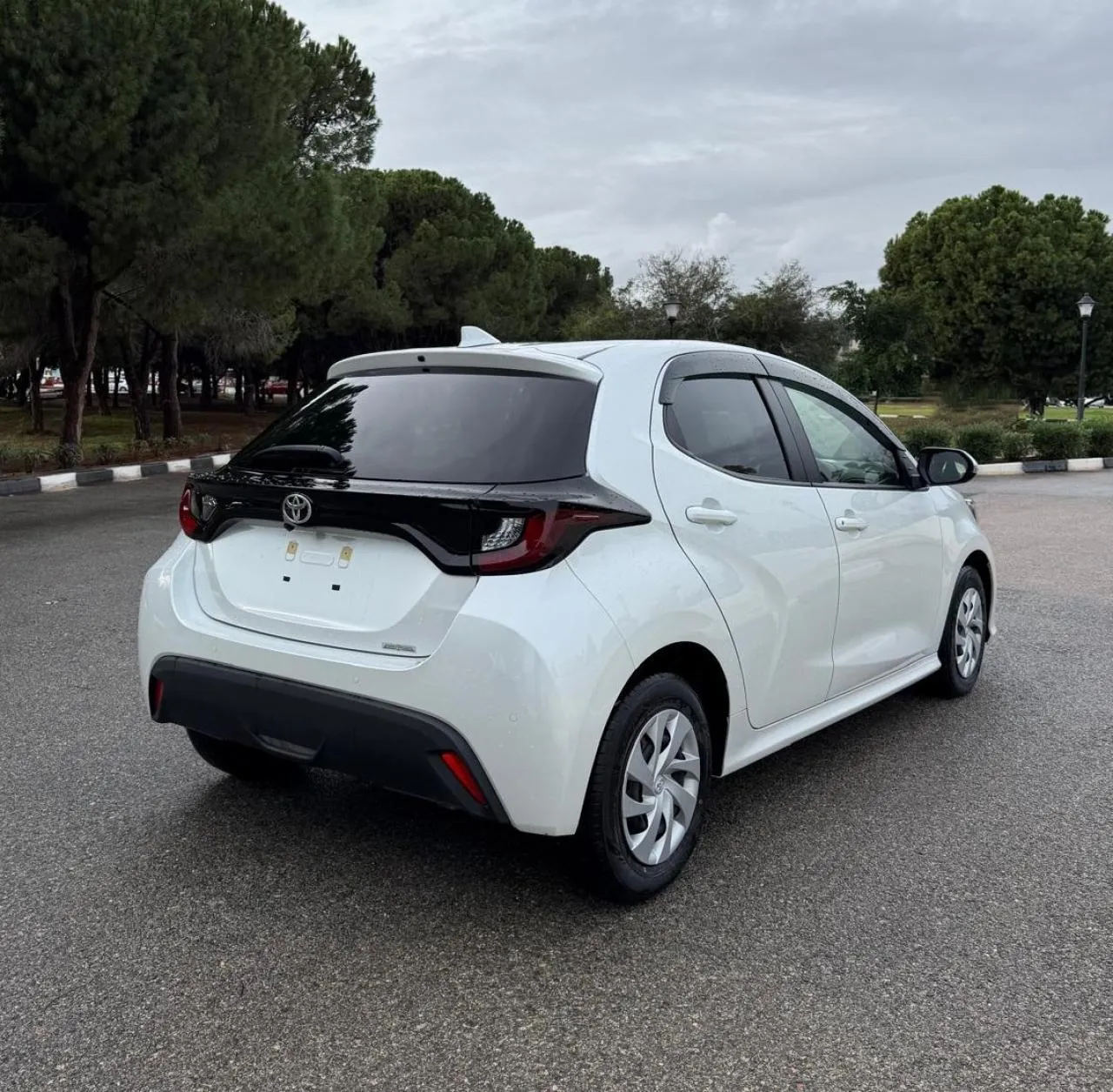 2024 Toyota Yaris 1.0 Kıbrıs | KKTC İkinci El Satılık Araba - Thumbnail 4