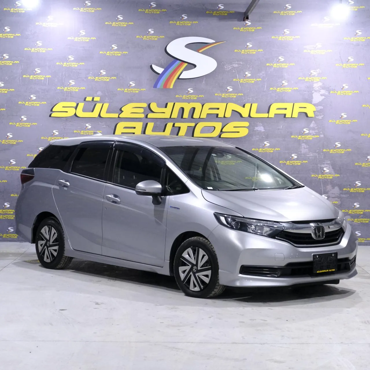 2022 Honda Shuttle 1.5 Hybrid Kıbrıs | KKTC İkinci El Satılık Araba - Fotoğraf 1