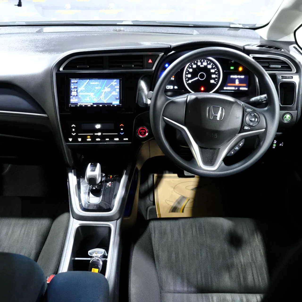 2022 Honda Shuttle 1.5 Hybrid Kıbrıs | KKTC İkinci El Satılık Araba - Thumbnail 6