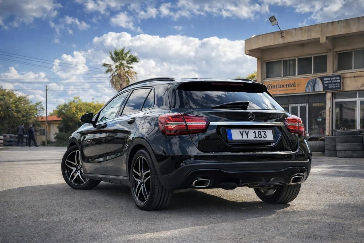 2020 Mercedes - Benz GLA 180 Kıbrıs | KKTC İkinci El Satılık Araba - Thumbnail 4