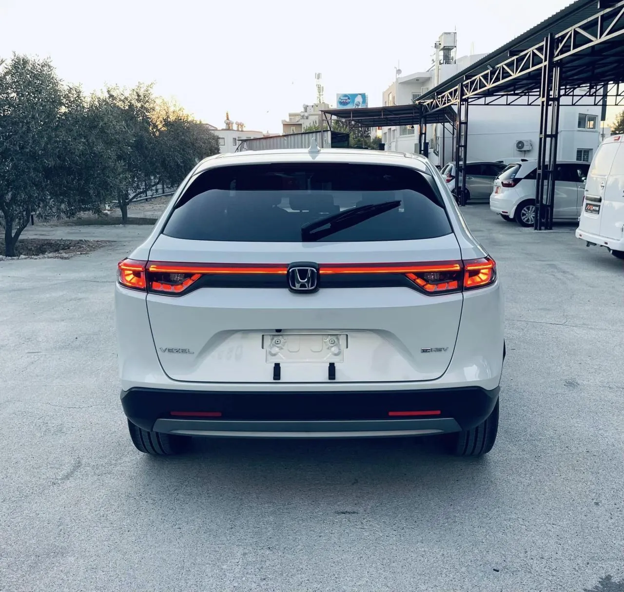 2024 Honda Vezel 1.5 i-VTEC Hybrid Automatic Kıbrıs | KKTC İkinci El Satılık Araba - Thumbnail 6