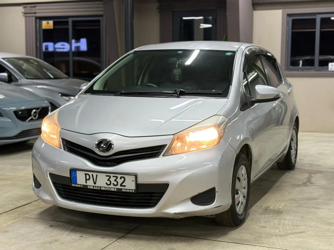 2013 Toyota Vitz 1.3 Kıbrıs | KKTC İkinci El Satılık Araba - Fotoğraf 1