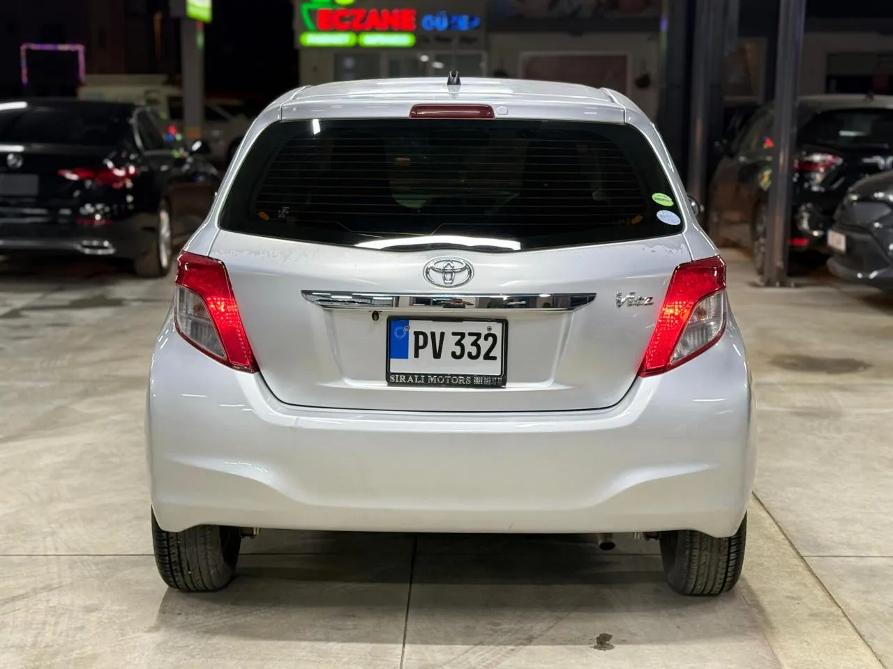 2013 Toyota Vitz 1.3 Kıbrıs | KKTC İkinci El Satılık Araba - Thumbnail 6