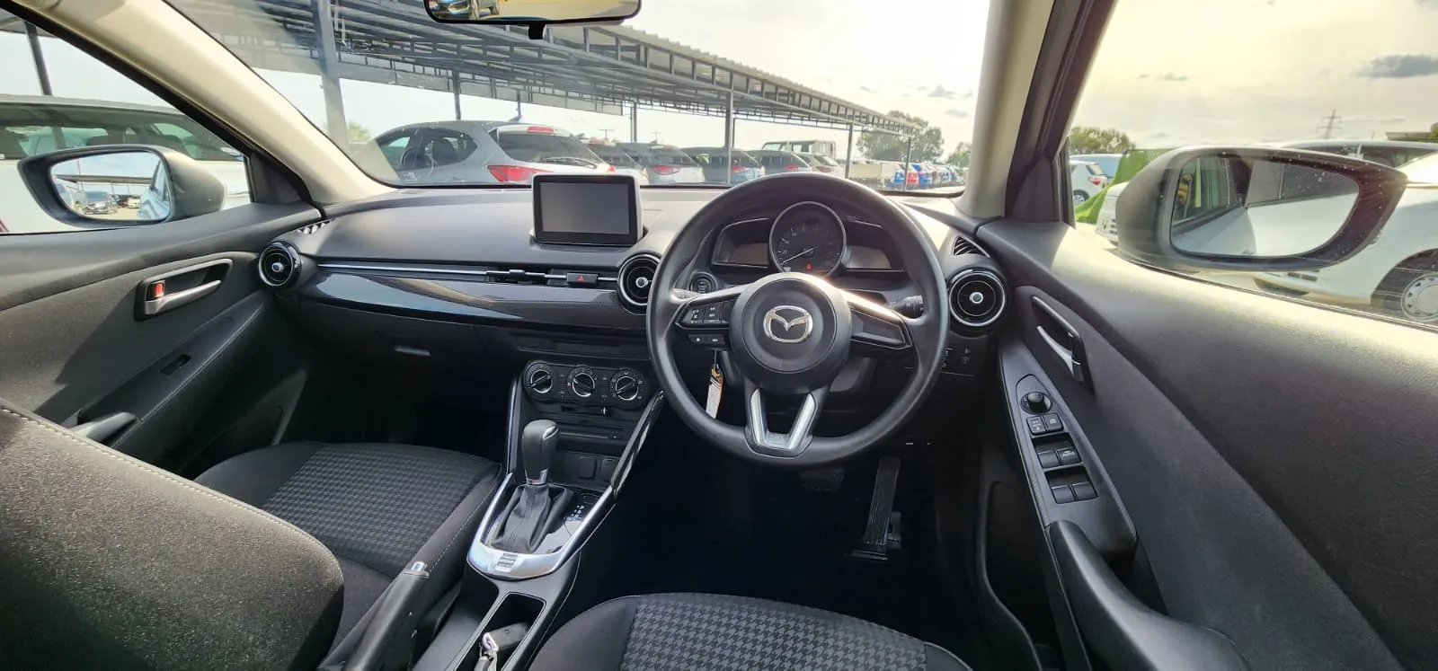 2019 Mazda Demio 1.5 Kıbrıs | KKTC İkinci El Satılık Araba - Thumbnail 7