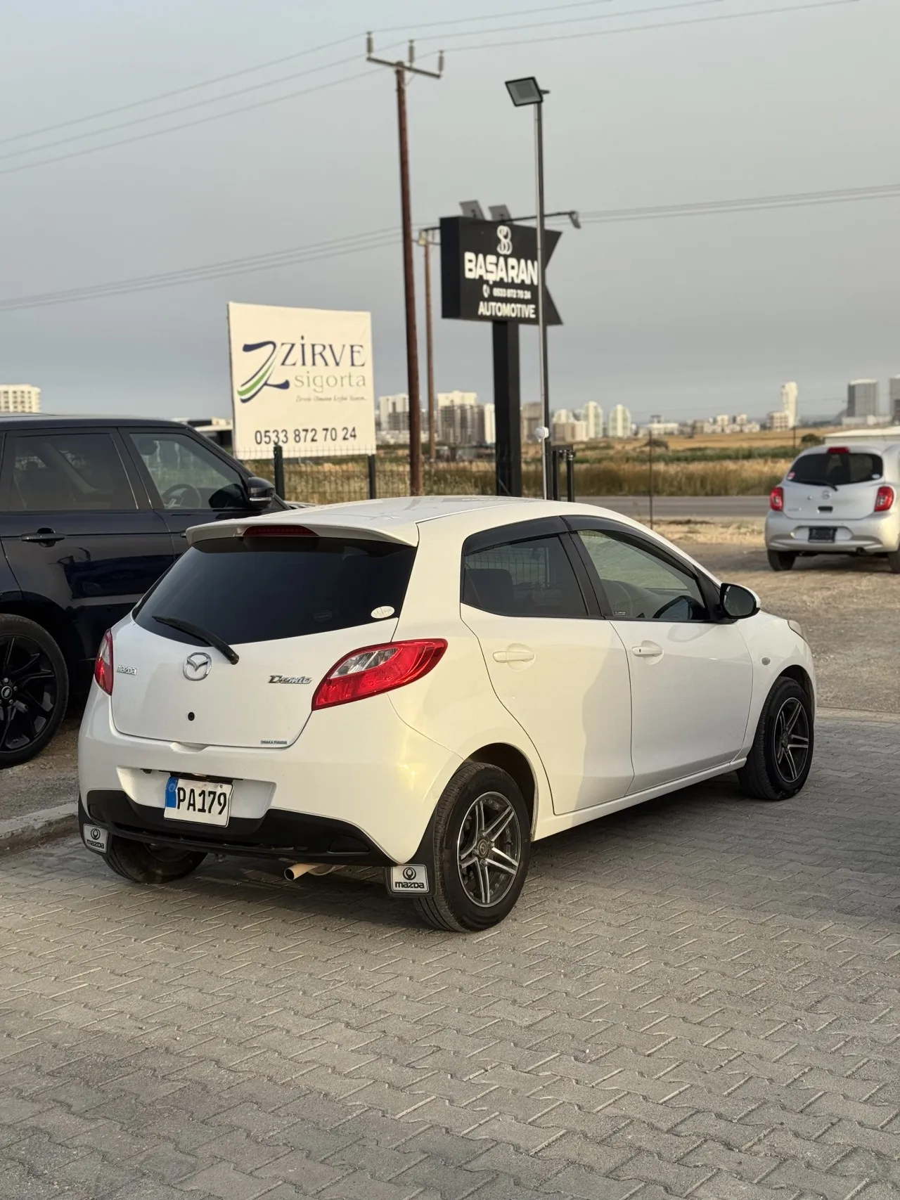 2012 Mazda Demio 1.3i Kıbrıs | KKTC İkinci El Satılık Araba - Thumbnail 3