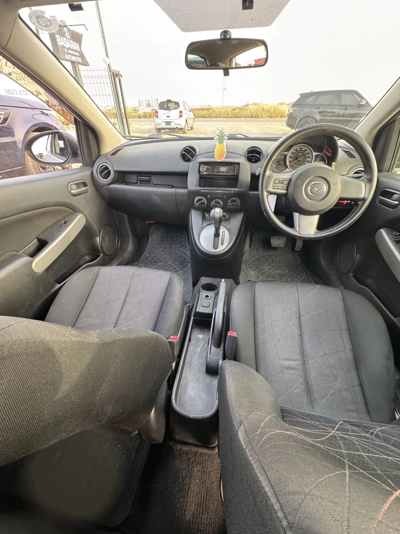 2012 Mazda Demio 1.3i Kıbrıs | KKTC İkinci El Satılık Araba - Thumbnail 6