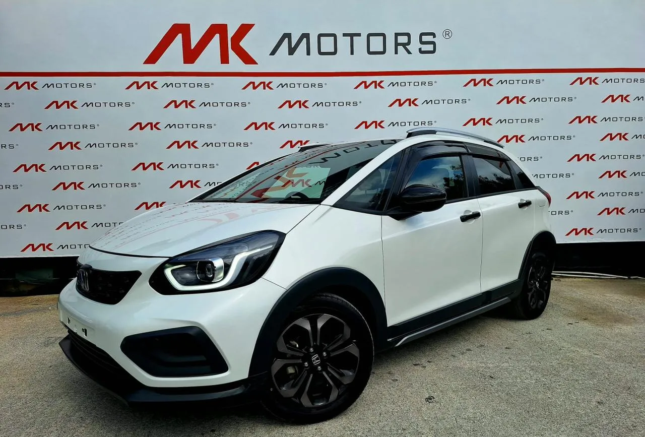 2023 Honda Fit 1.5 Crosstar Kıbrıs | KKTC İkinci El Satılık Araba - Thumbnail 2