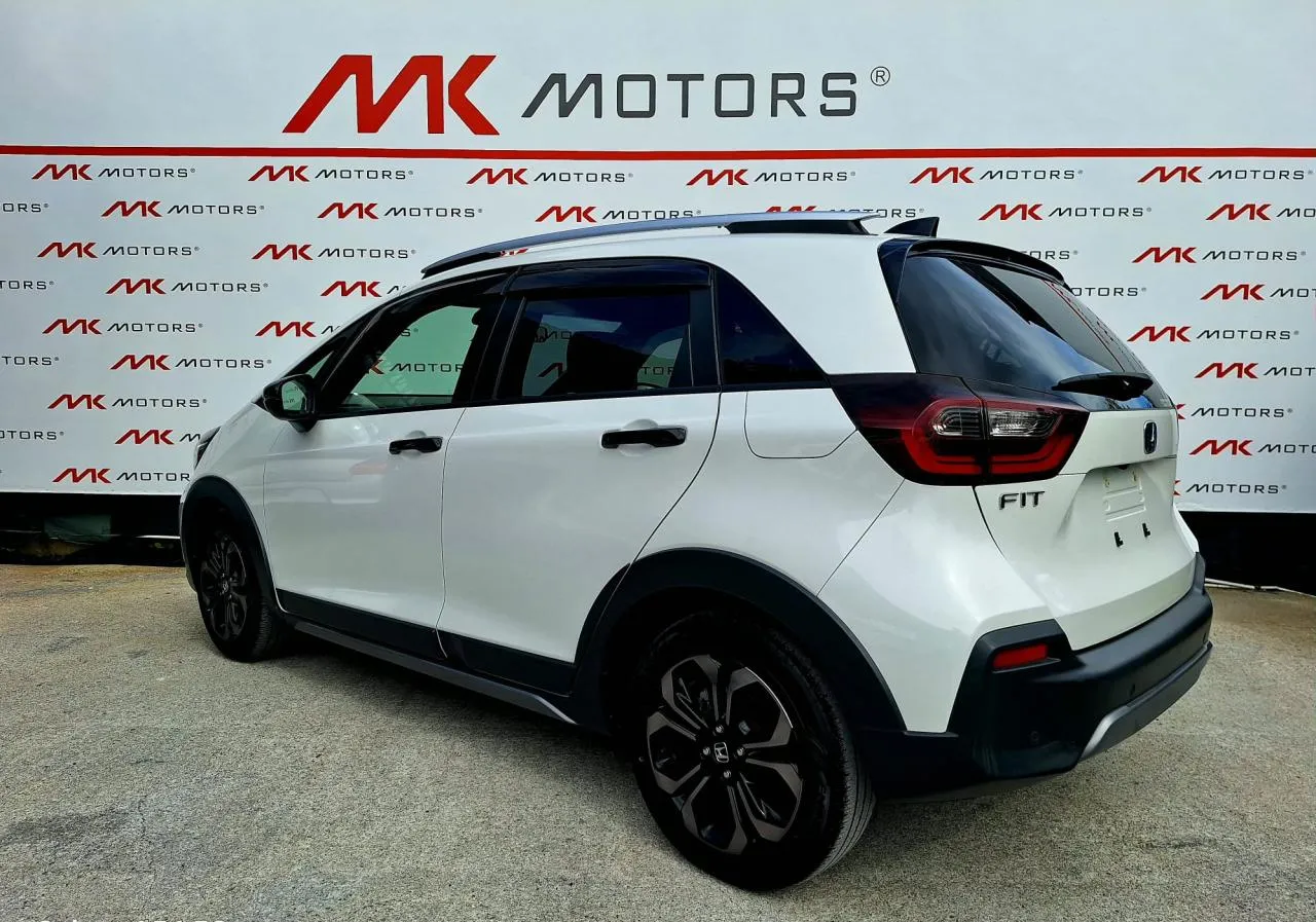 2023 Honda Fit 1.5 Crosstar Kıbrıs | KKTC İkinci El Satılık Araba - Thumbnail 7