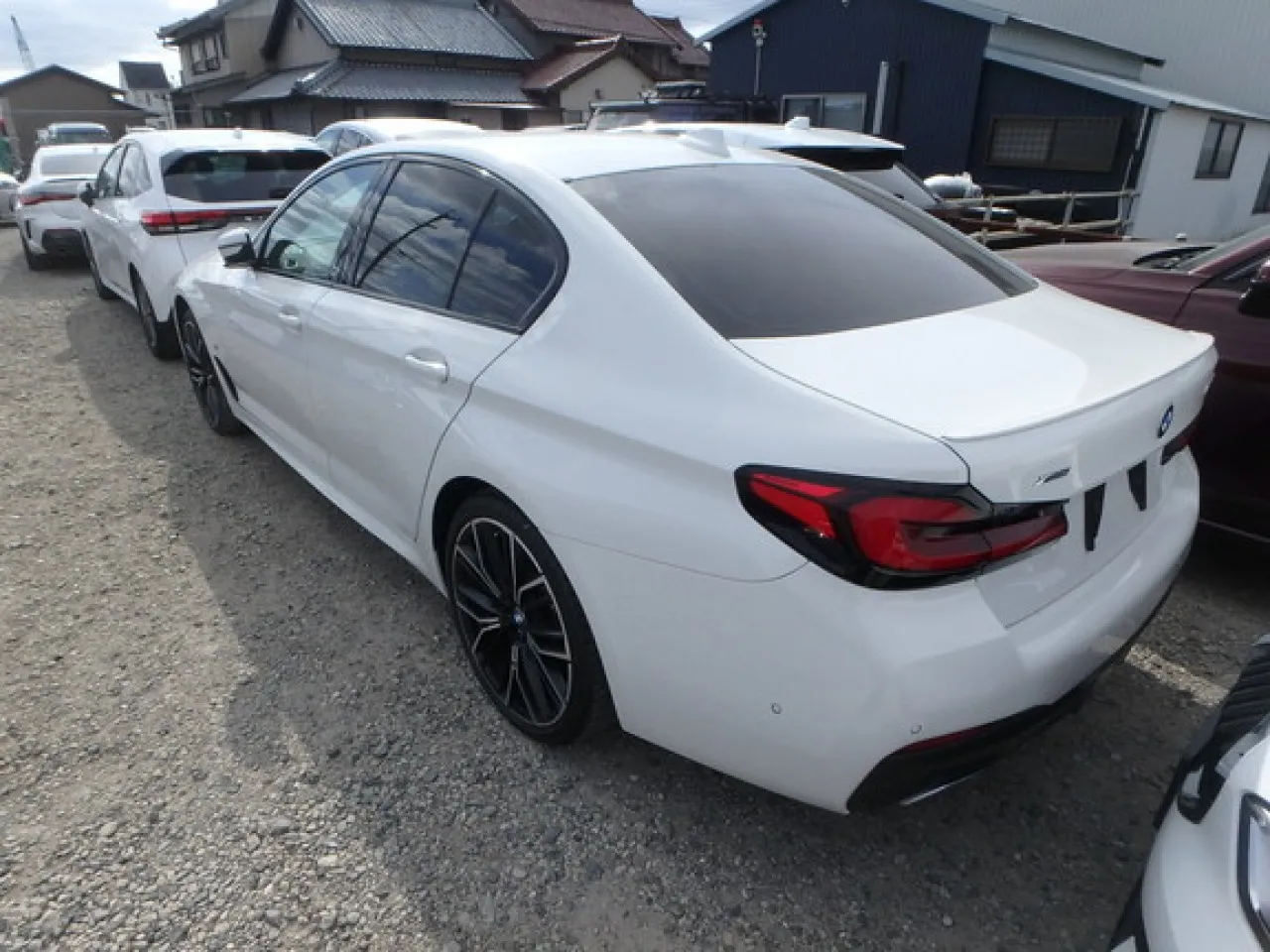 2021 BMW 5 Serisi 523 d xDrive Kıbrıs | KKTC İkinci El Satılık Araba - Thumbnail 4