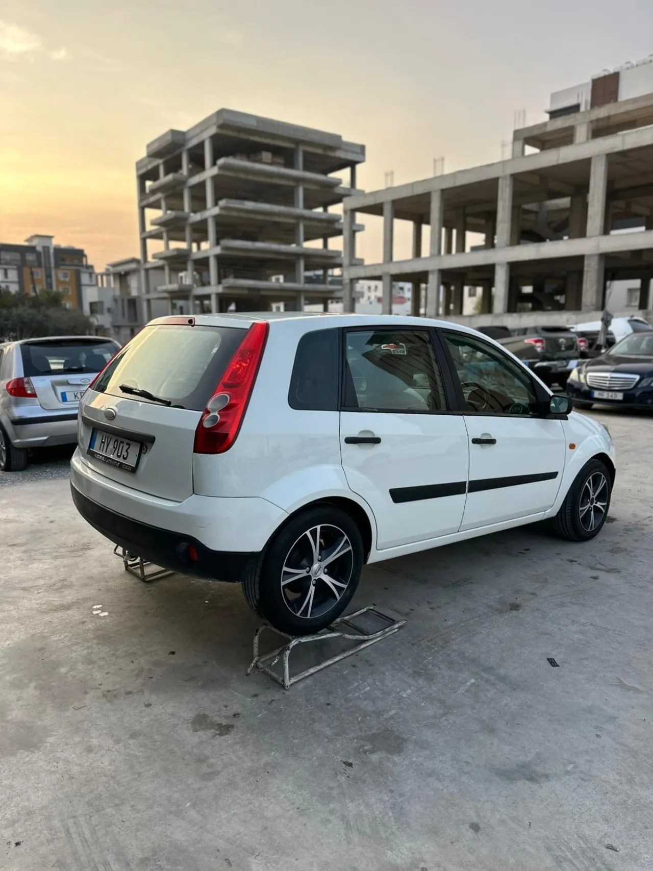 2007 Ford Fiesta 1.4 Kıbrıs | KKTC İkinci El Satılık Araba - Thumbnail 3