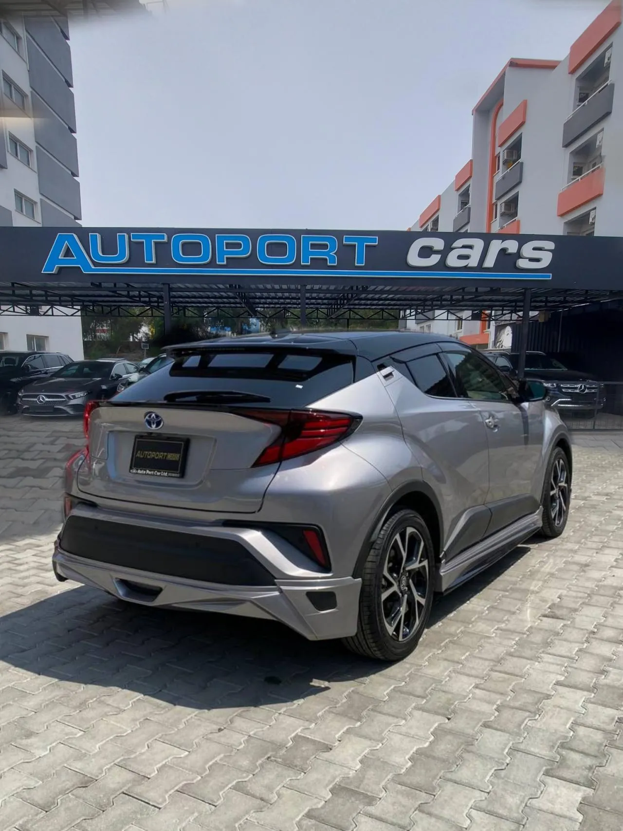 2020 Toyota C-HR 1.8 Hybrid Kıbrıs | KKTC İkinci El Satılık Araba - Thumbnail 3