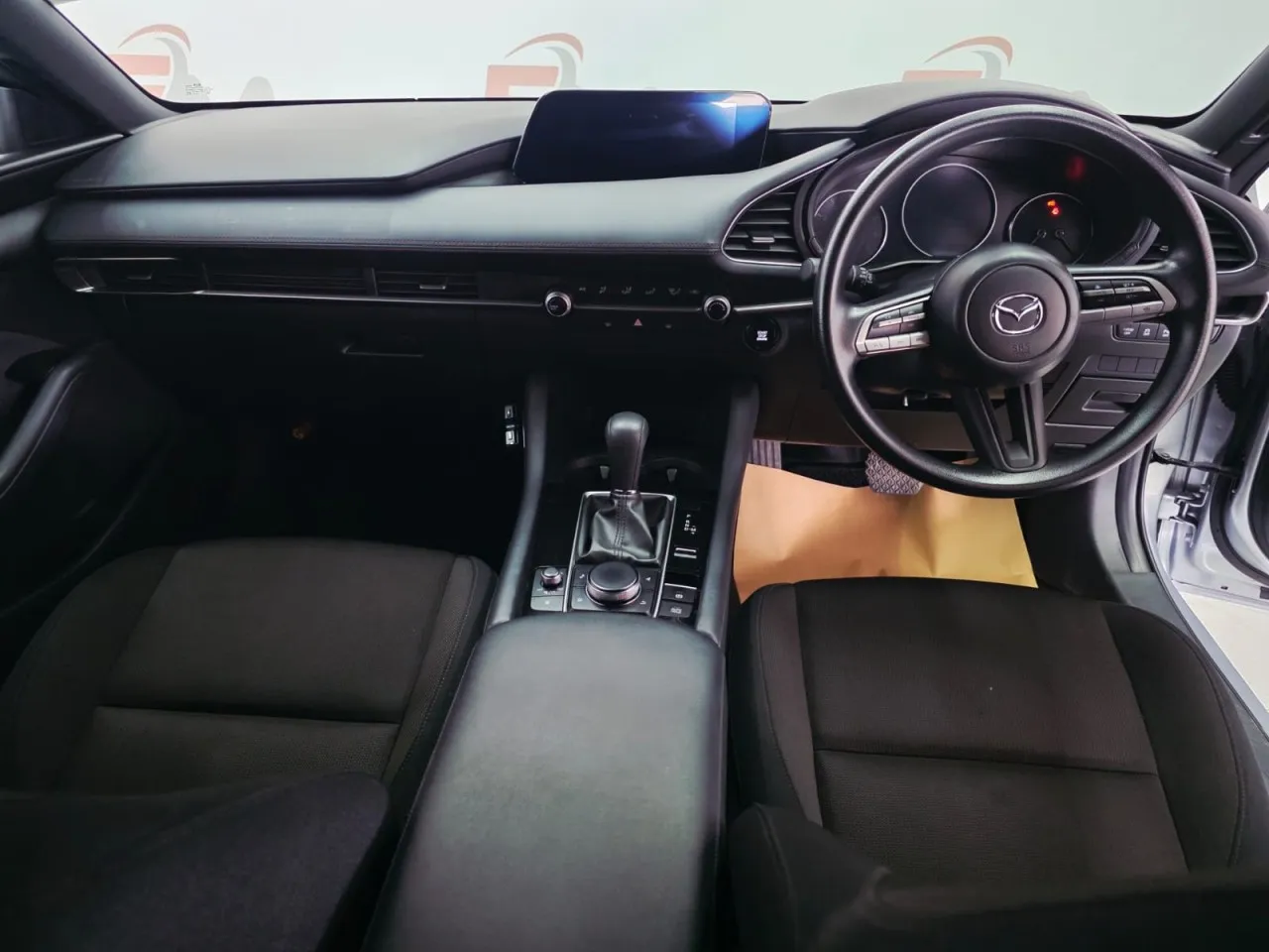 2023 Mazda 3 1.5 SkyActive-G Kıbrıs | KKTC İkinci El Satılık Araba - Thumbnail 6