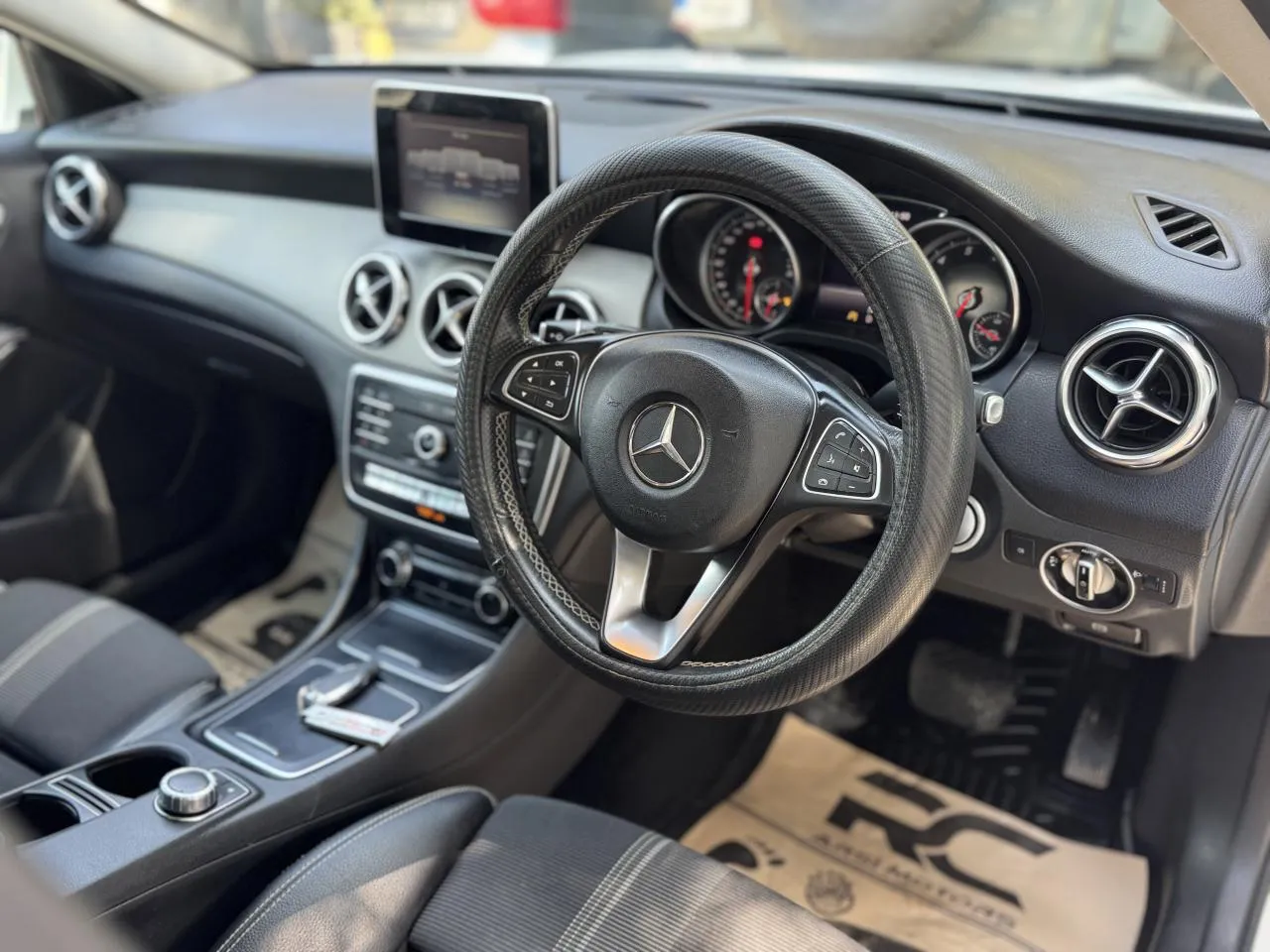 2018 Mercedes - Benz GLA 180 Kıbrıs | KKTC İkinci El Satılık Araba - Thumbnail 7