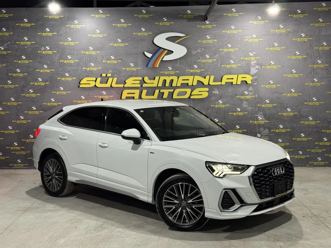 2021 Audi Q3 35 TFSI Kıbrıs | KKTC İkinci El Satılık Araba - Fotoğraf 1