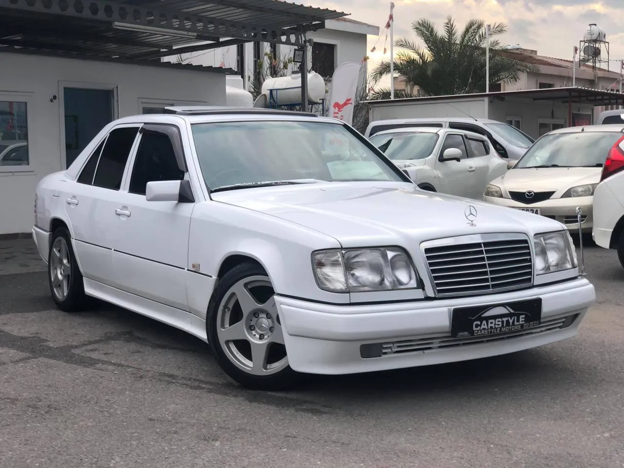 1989 Mercedes-Benz E Serisi E 250 Kıbrıs | KKTC İkinci El Satılık Araba - Fotoğraf 1
