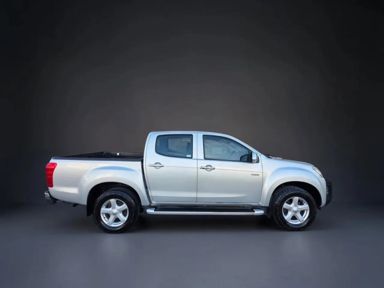 2015 Isuzu D-Max  Kıbrıs | KKTC İkinci El Satılık Araba - Thumbnail 5