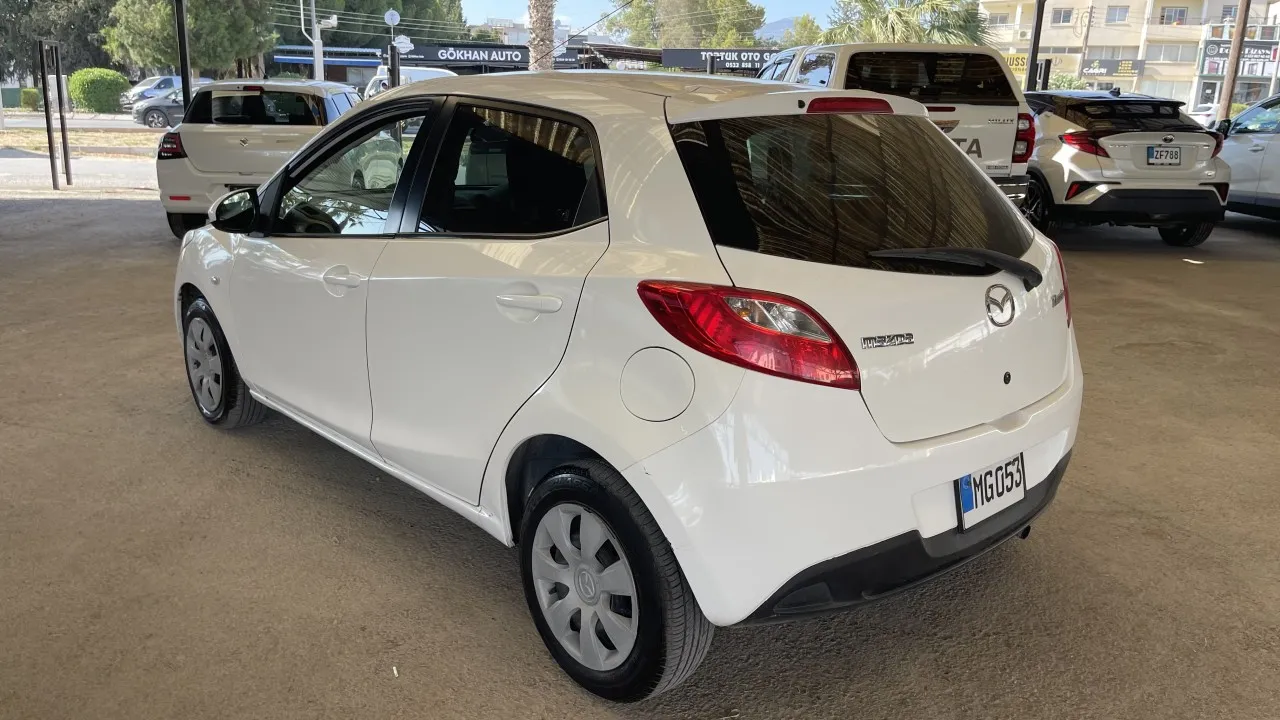 2007 Mazda Demio 1.3i Kıbrıs | KKTC İkinci El Satılık Araba - Thumbnail 3