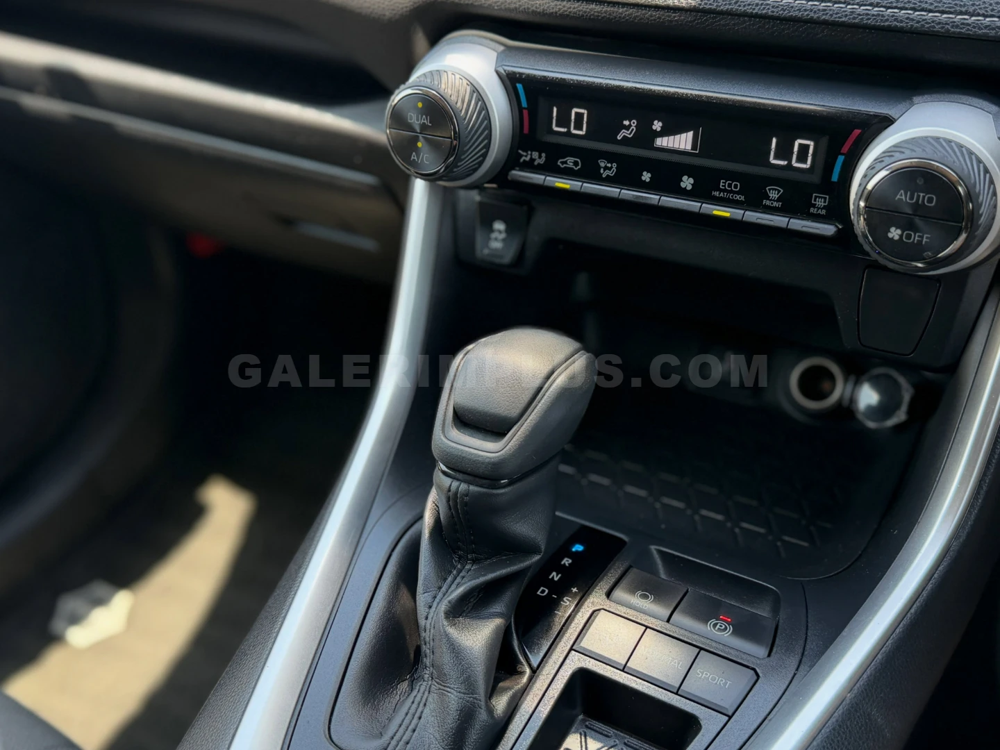 2021 Toyota RAV4 2.5 Hybrid Kıbrıs | KKTC İkinci El Satılık Araba - Thumbnail 6