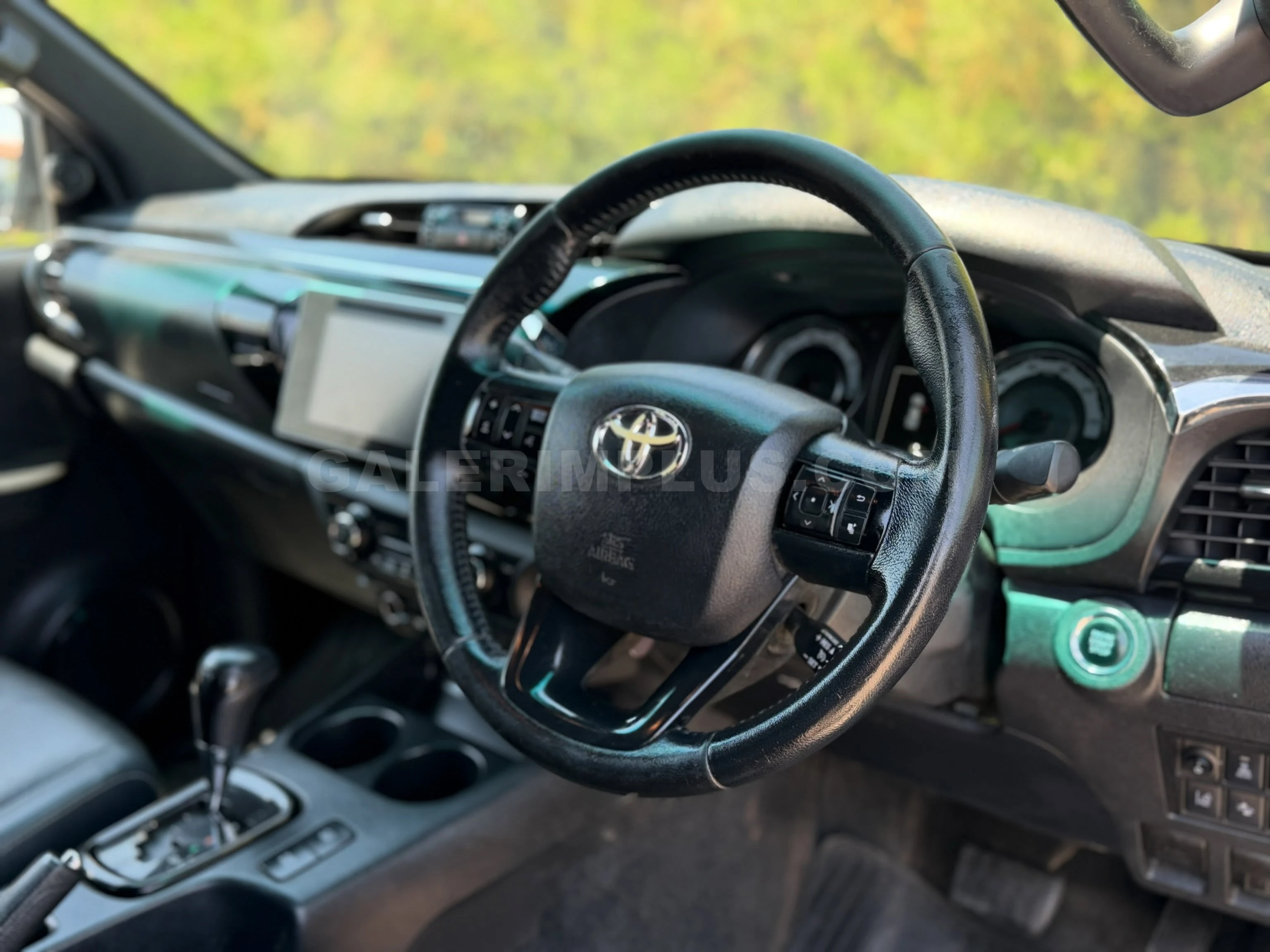 2019 Toyota Hilux  Kıbrıs | KKTC İkinci El Satılık Araba - Thumbnail 4
