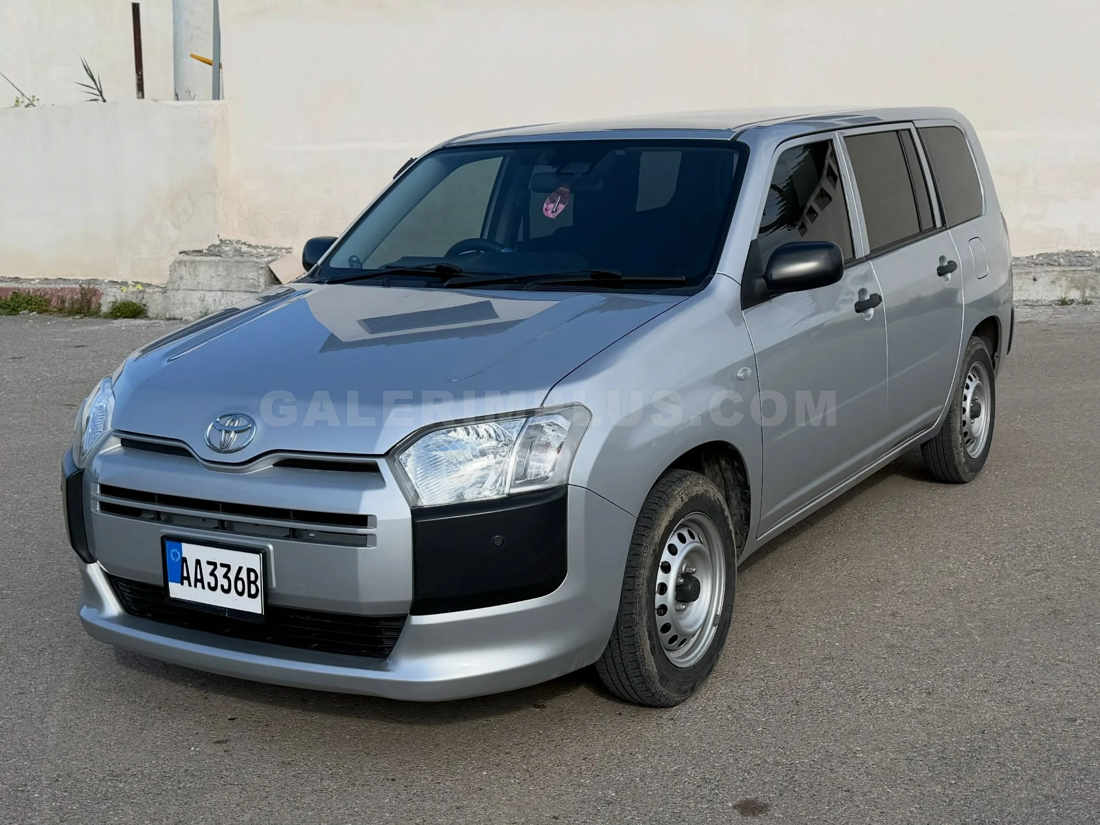 2020 Toyota Probox Kıbrıs | KKTC İkinci El Satılık Araba - Fotoğraf 1
