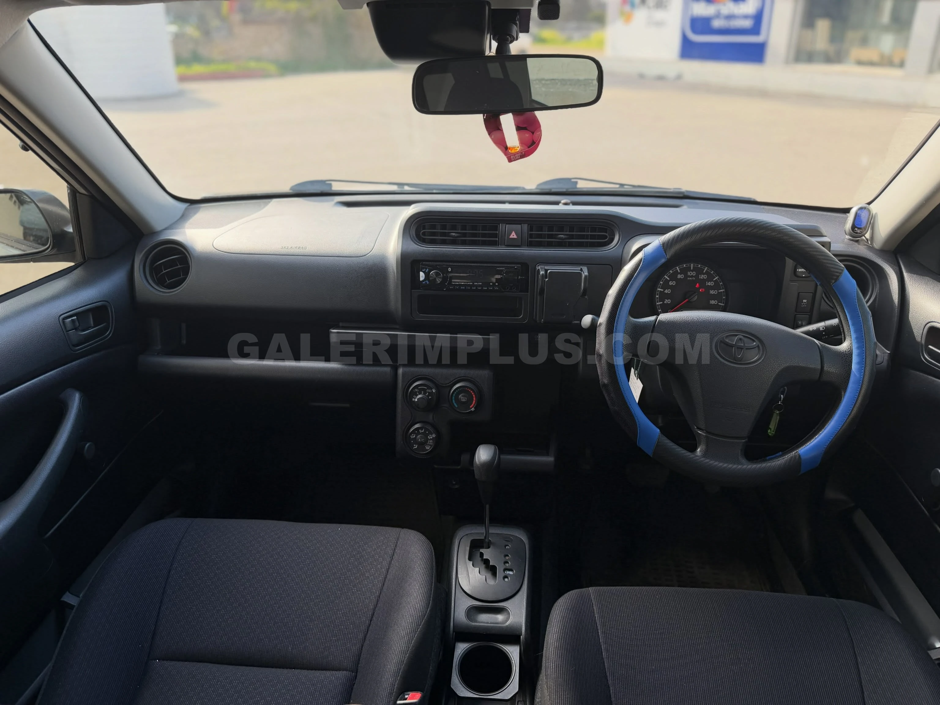 2020 Toyota Probox  Kıbrıs | KKTC İkinci El Satılık Araba - Thumbnail 4