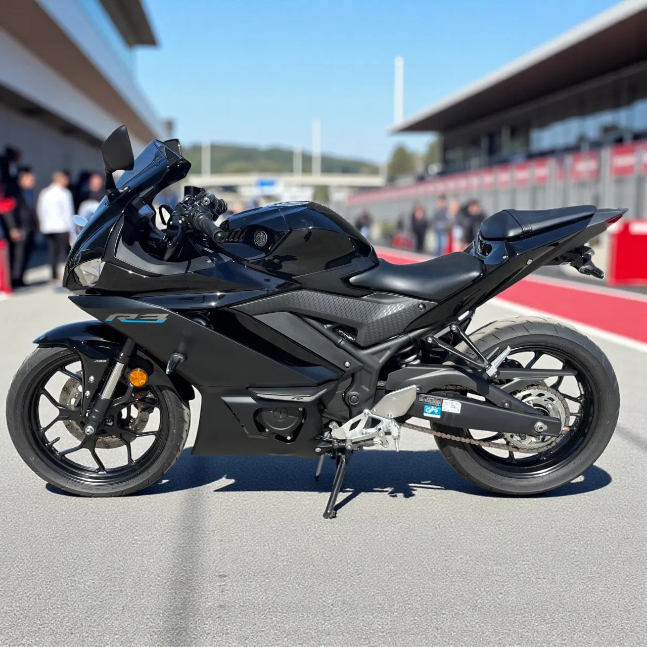 2023 Yamaha R3  Kıbrıs | KKTC İkinci El Satılık Araba - Thumbnail 5