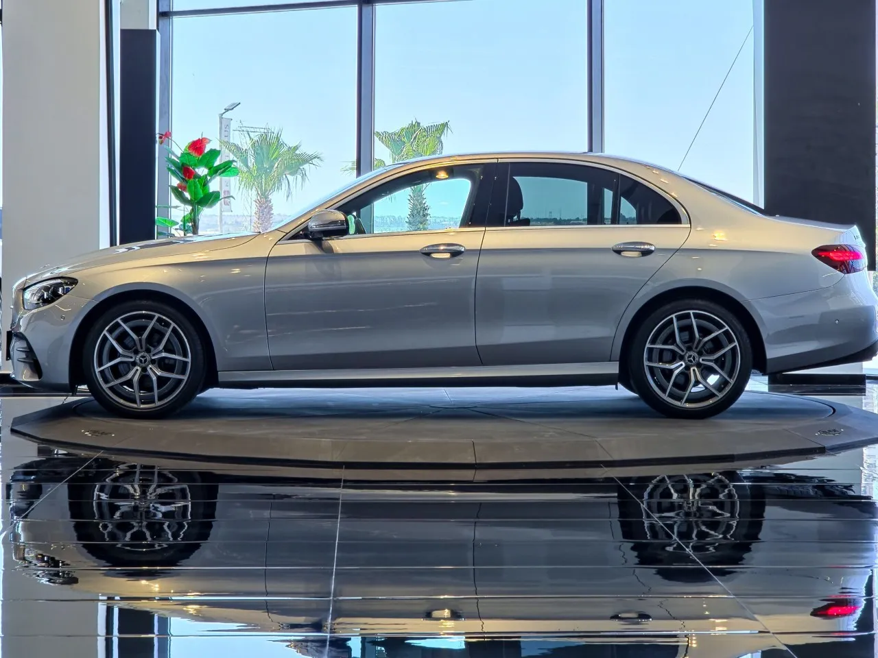 2021 Mercedes-Benz E Serisi E 220 d Kıbrıs | KKTC İkinci El Satılık Araba - Thumbnail 2