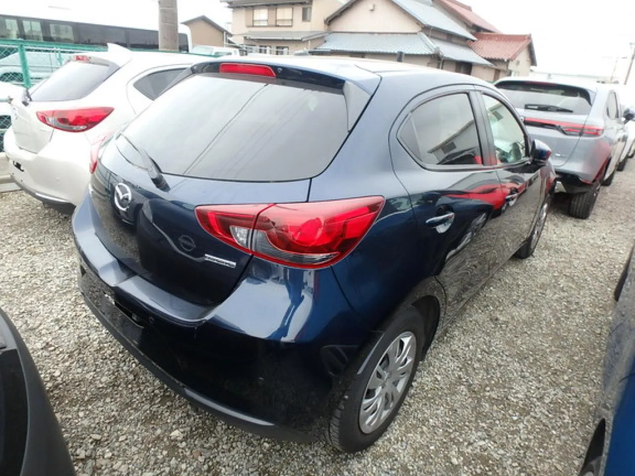2022 Mazda 2 1.5 Sky-G Kıbrıs | KKTC İkinci El Satılık Araba - Thumbnail 3