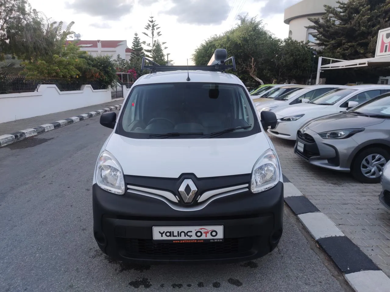 2018 Renault Kangoo Maxi  Kıbrıs | KKTC İkinci El Satılık Araba - Thumbnail 3